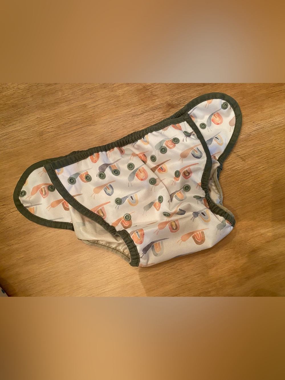 Thirsties Duo Wrap - rainbow snails